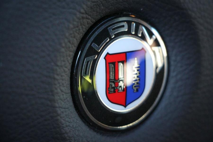 Детали интерьера Alpina B6 Bi-Turbo Gran Coupe (F06) 2015 года  (WW) (фото 33 из 46)